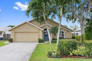 6238 Dania St - Photo 1 of 1
