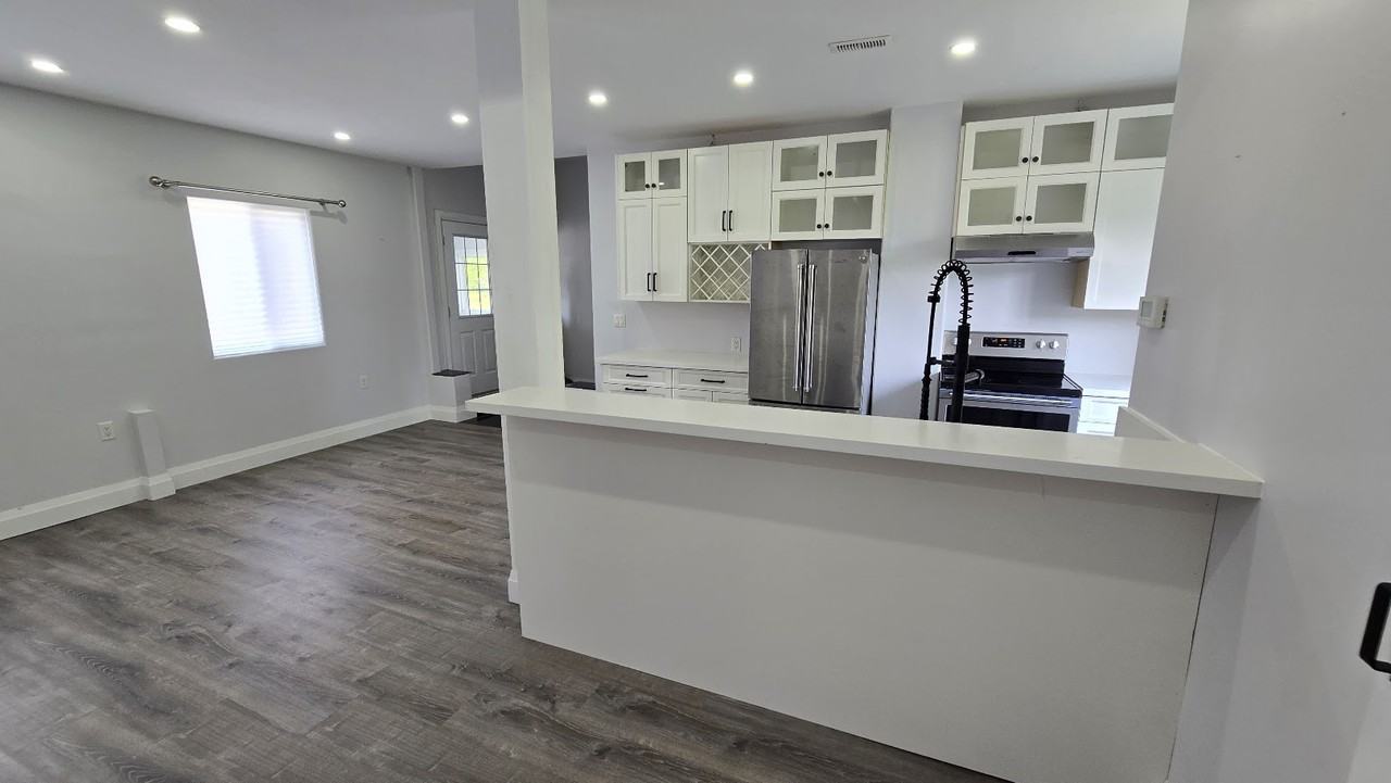 75 Line 3 South - Photo 3 of 18