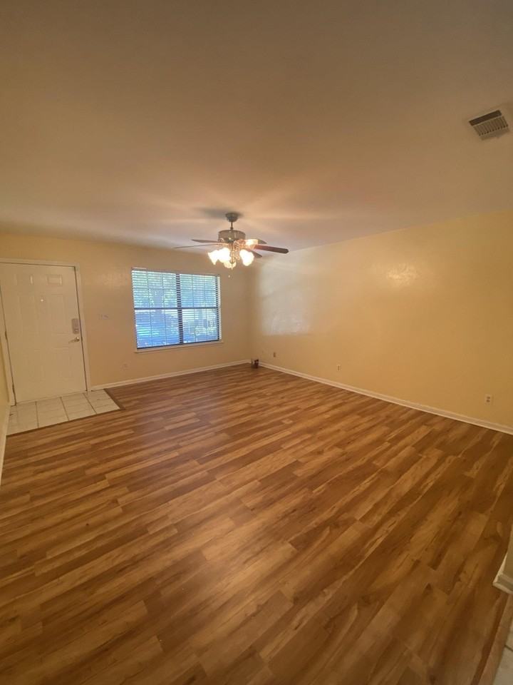 2289 Nannas Loop - Photo 2 of 18