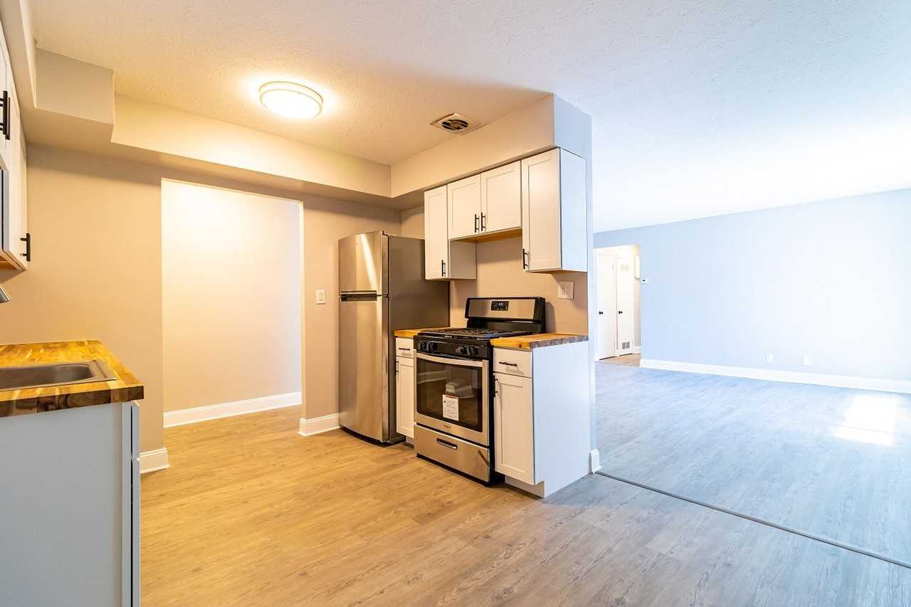 12530 Lake Avenue - Photo 6 of 28