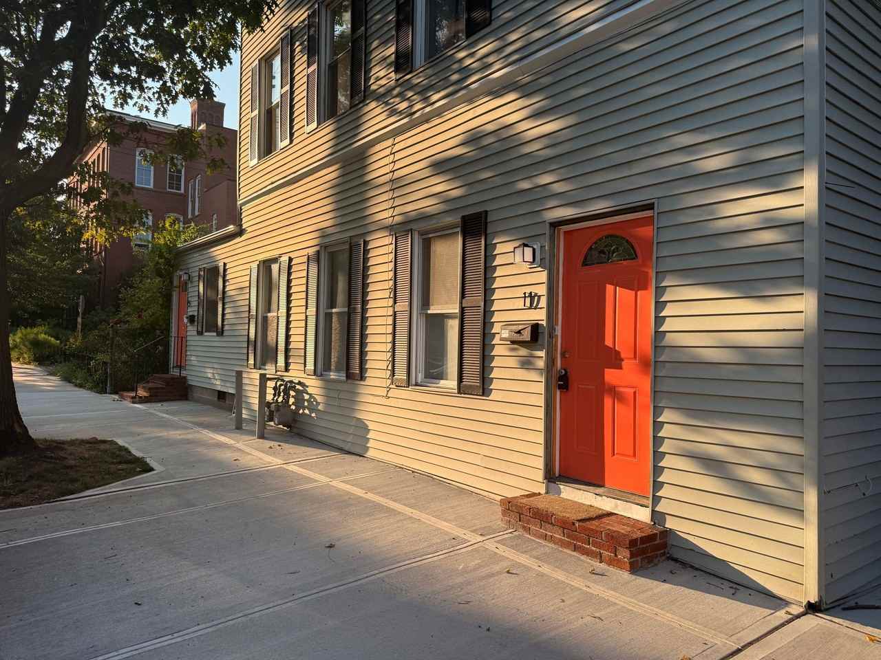 11 Lawrence St - Photo 7 of 9