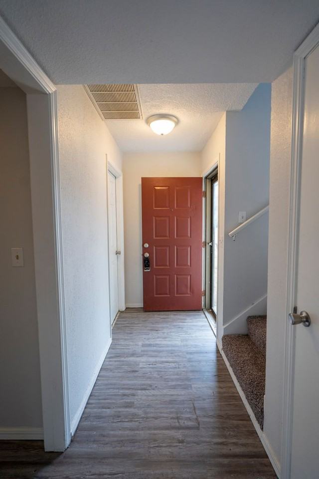 4707 Nw 63rd St - Photo 7 of 22