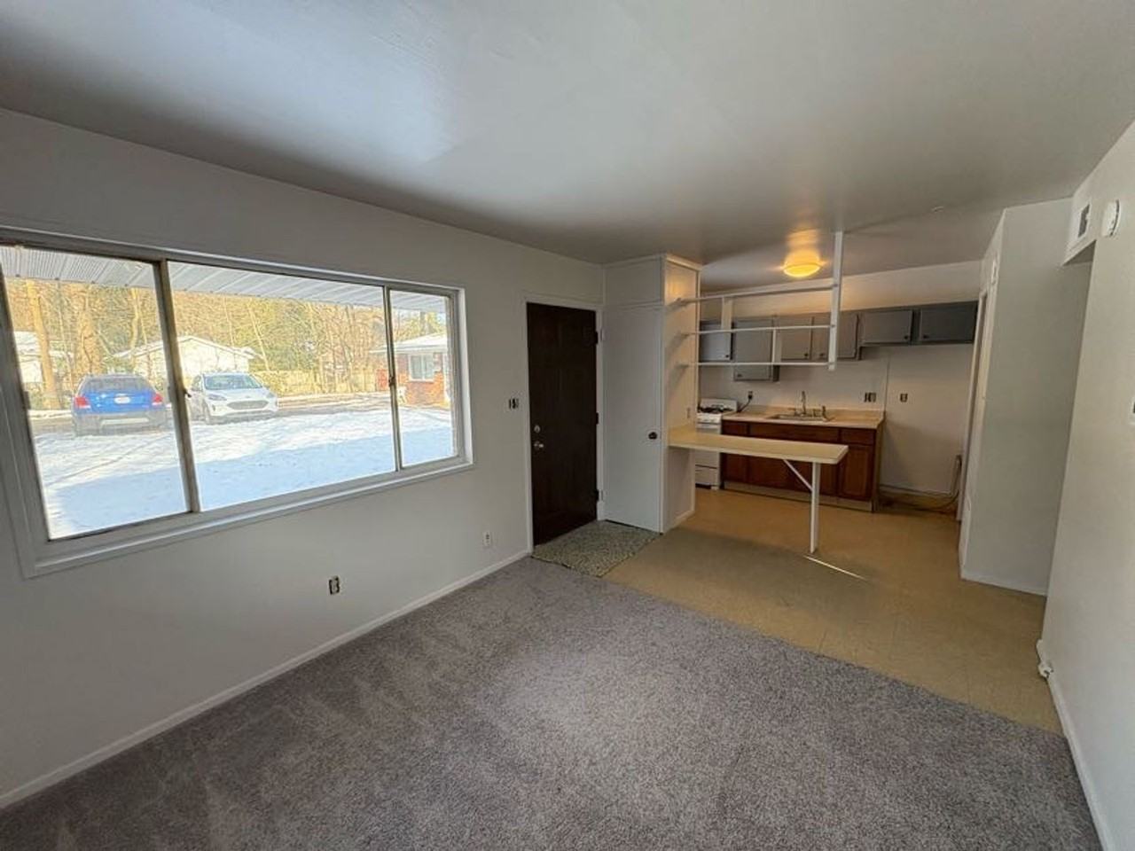 21 Neal Ct - Photo 2 of 10