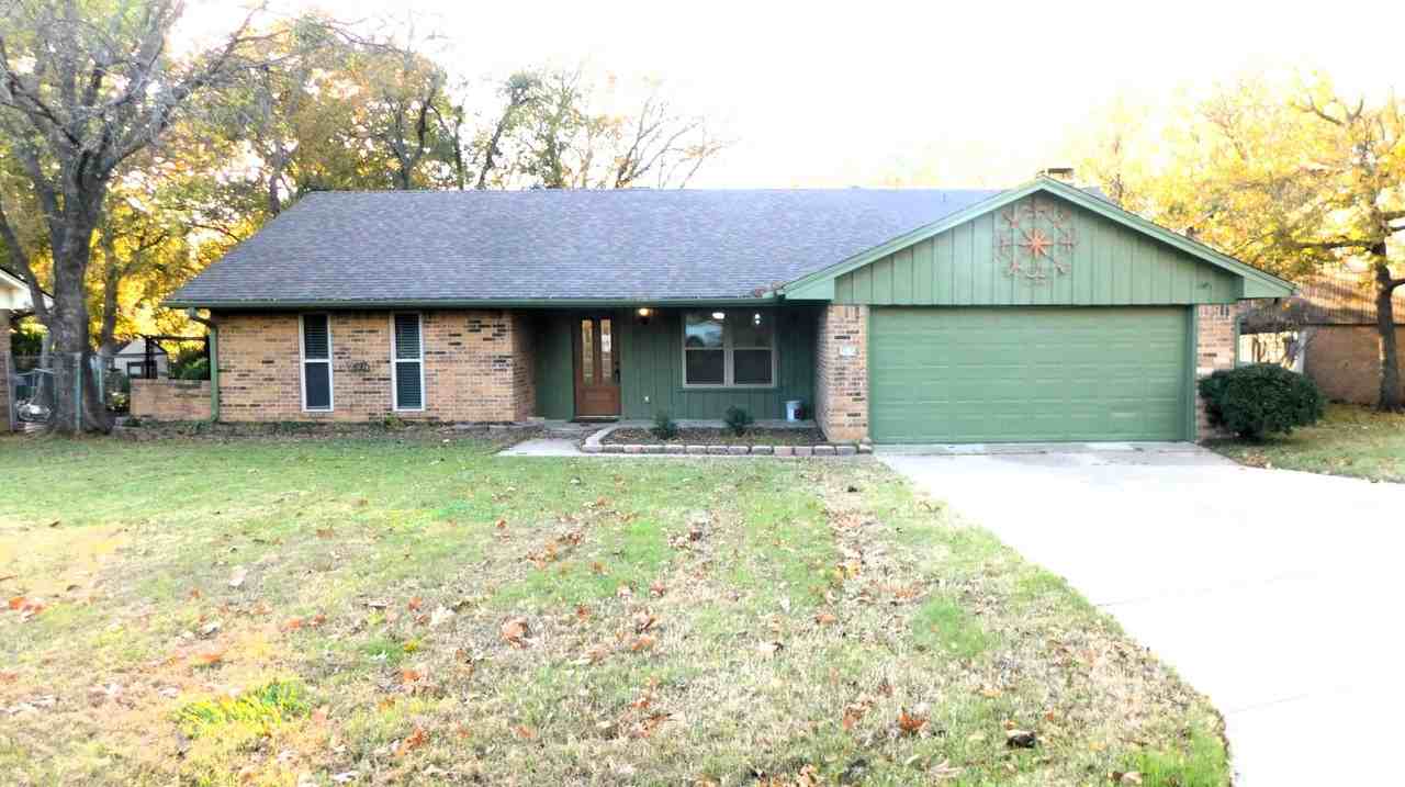 2914 N Ricketts St - Photo 2 of 44