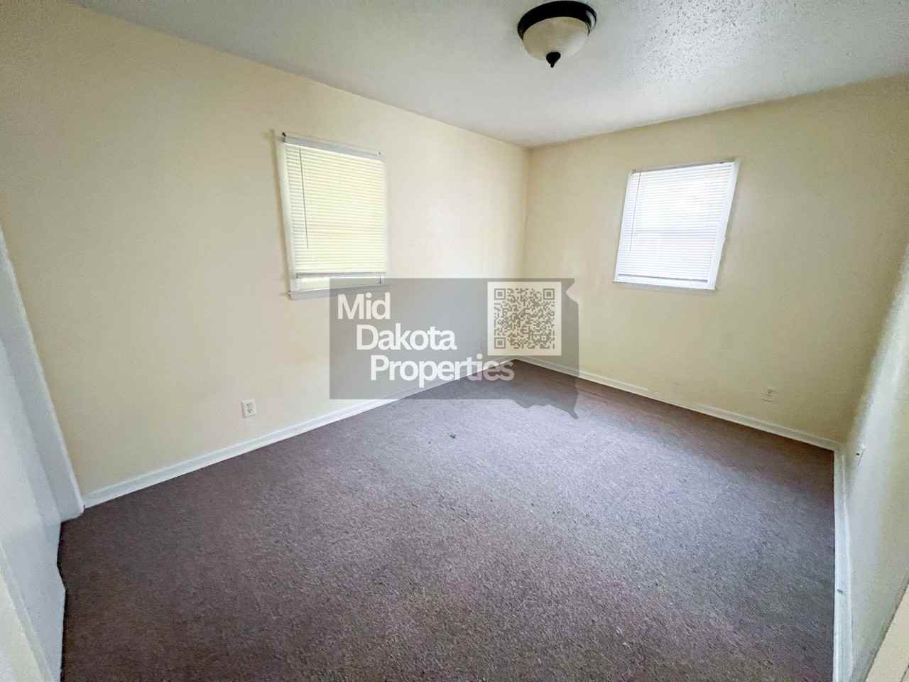 605 W 10th Ave - Photo 5 of 19