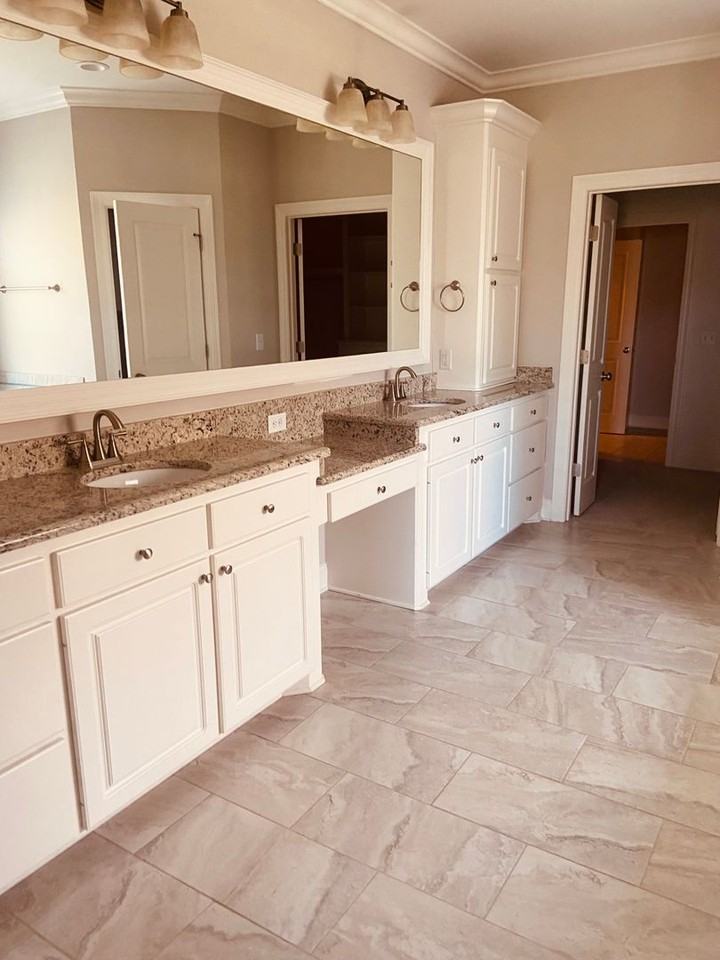 220 Buttonwood Ln - Photo 6 of 14