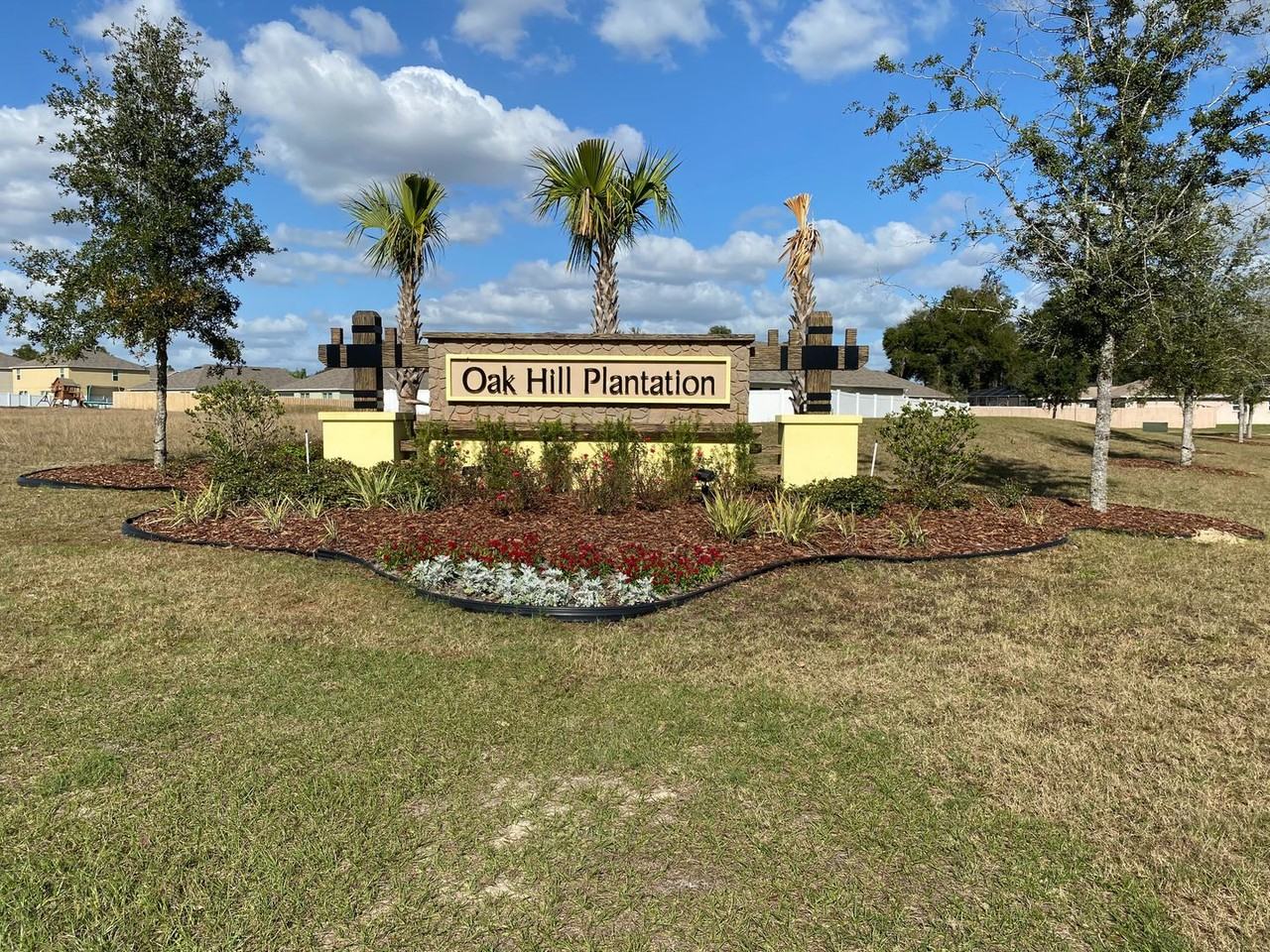 2961 Northeast 43rd Road - Photo 2 of 36