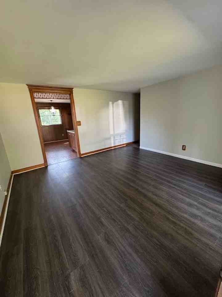 8314 Sunny Ln - Photo 2 of 9