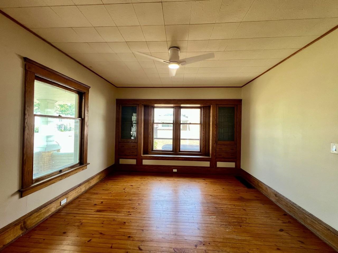 30520 Willowick Dr - Photo 6 of 24