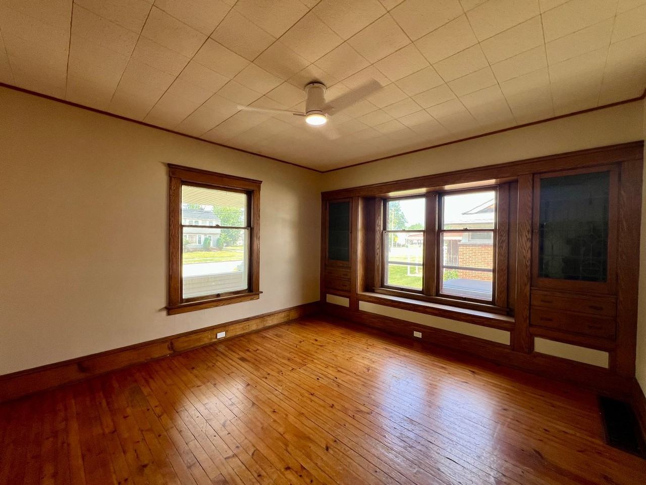 30520 Willowick Dr - Photo 7 of 24