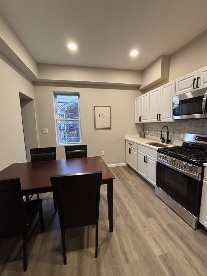 West Garrison Avenue - Photo 7 of 15