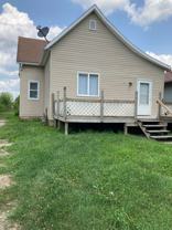 900 W 7th St - Photo 1 of 1