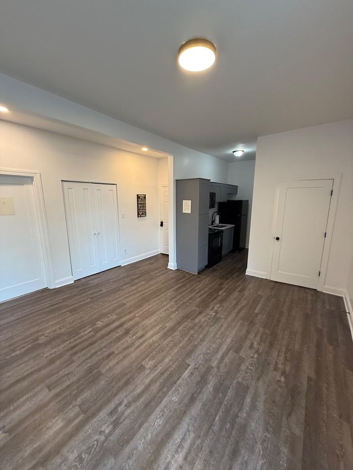 S State Ave - Photo 2 of 16