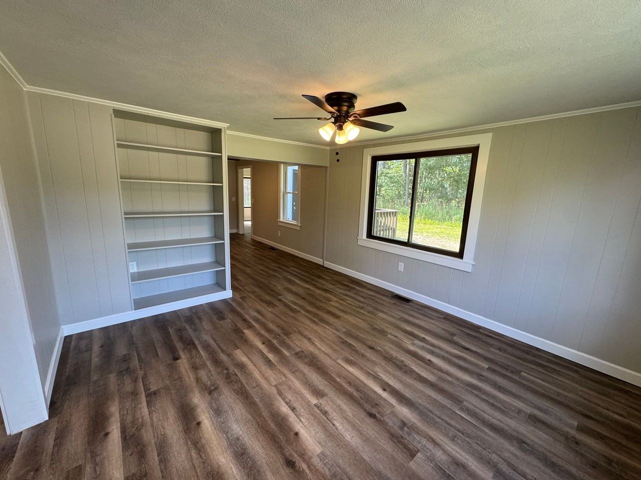 10523 Williamson Rd - Photo 6 of 22