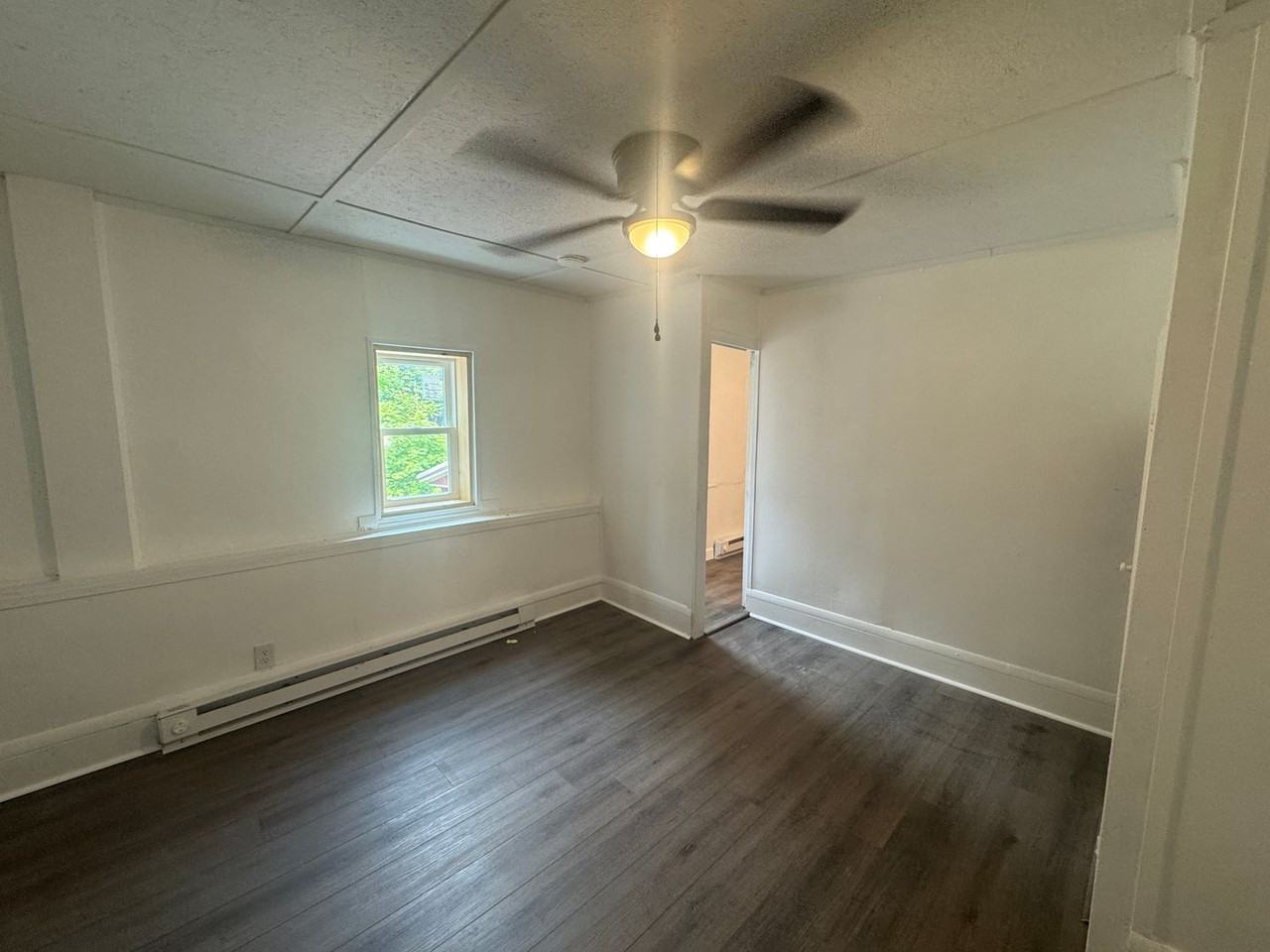 7547 E Lake St - Photo 5 of 16