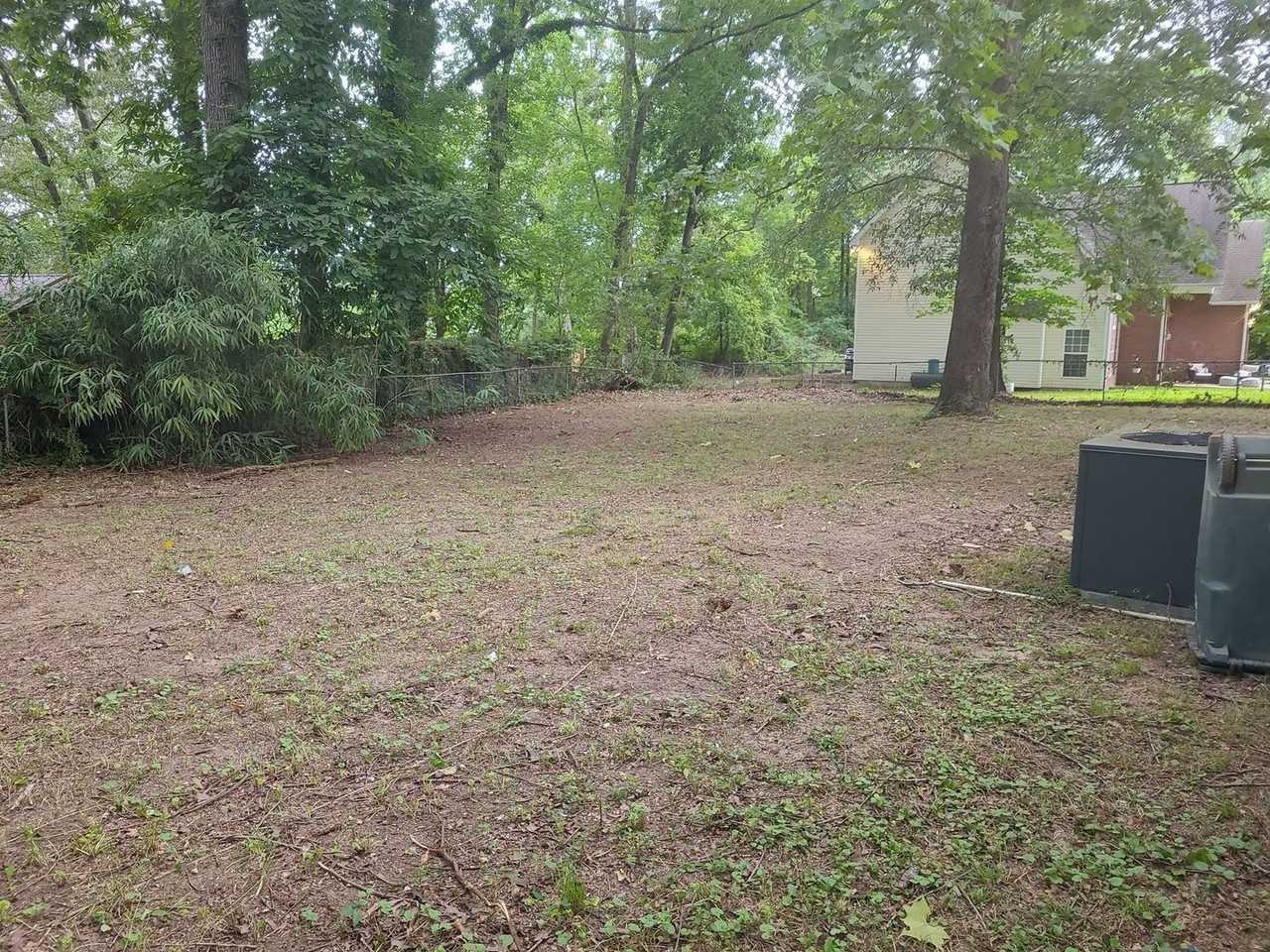 1029B Grays Dr - Photo 3 of 23