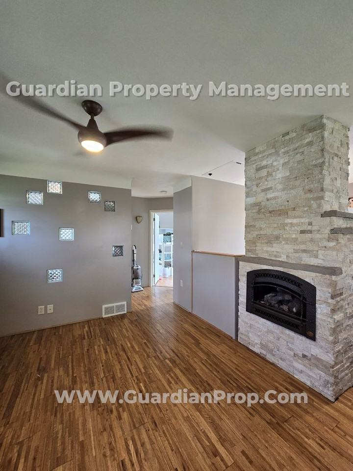 3644 Architect Ave - Photo 2 of 15