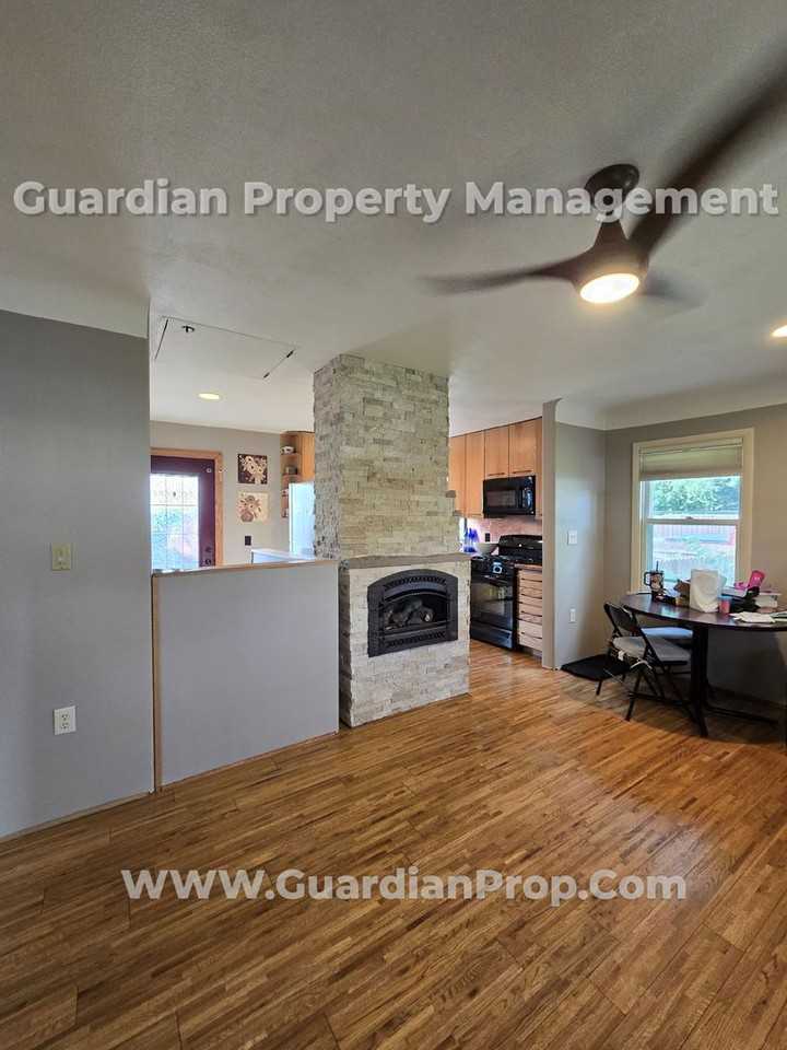 3644 Architect Ave - Photo 3 of 15