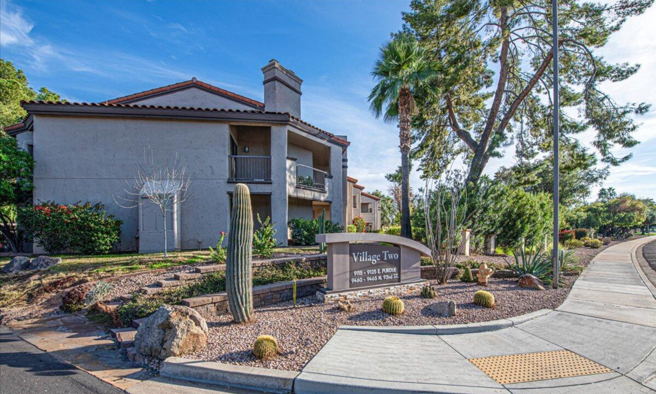 9125 E Purdue Ave - Photo 2 of 15