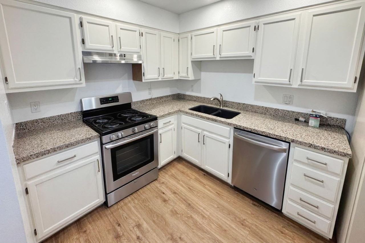 9125 E Purdue Ave - Photo 5 of 15