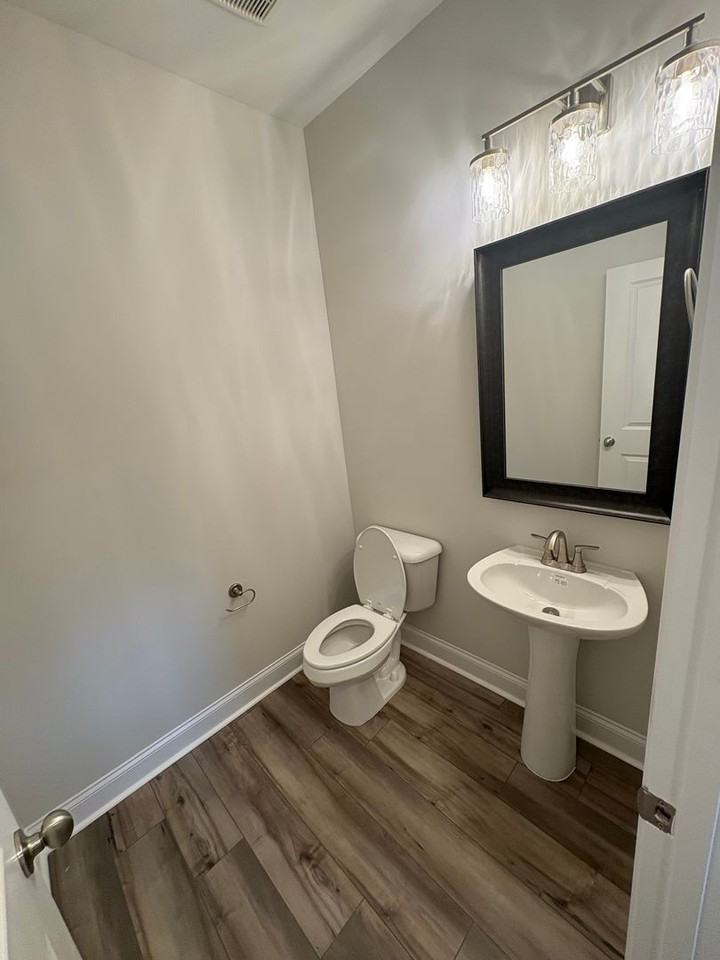 103 Alva Dr - Photo 6 of 17