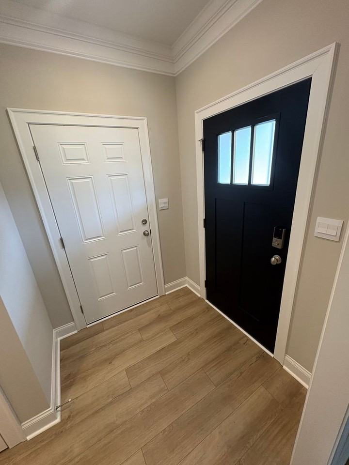 107 Alva Dr - Photo 2 of 21