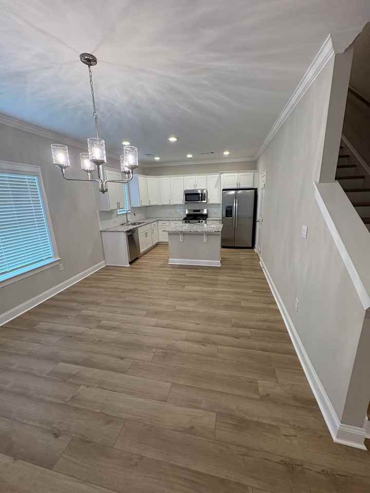 107 Alva Dr - Photo 5 of 21
