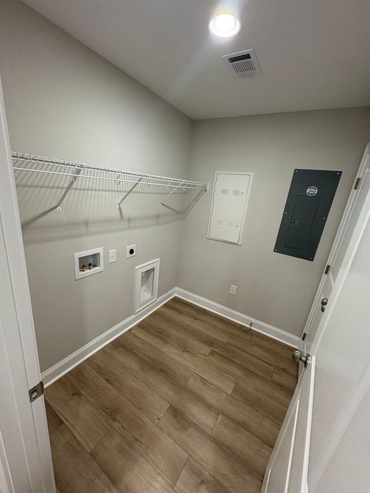 107 Alva Dr - Photo 6 of 21