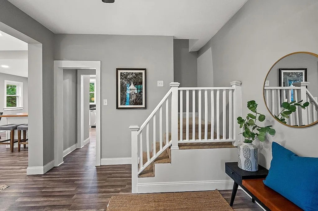 5811 Bramble Avenue - Photo 4 of 43