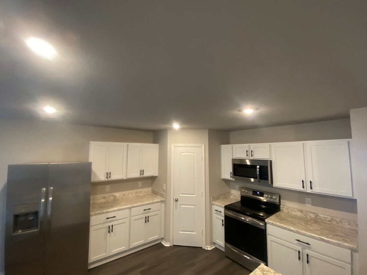 5304 Yukon Dr - Photo 6 of 13