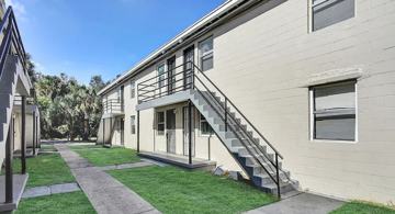 featured image of 1330 Barnett Street