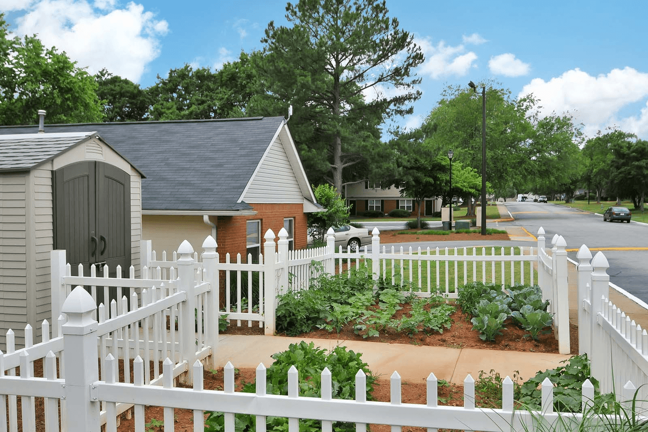 Villas at Lakewood Apartment Homes - Photo 7 of 12