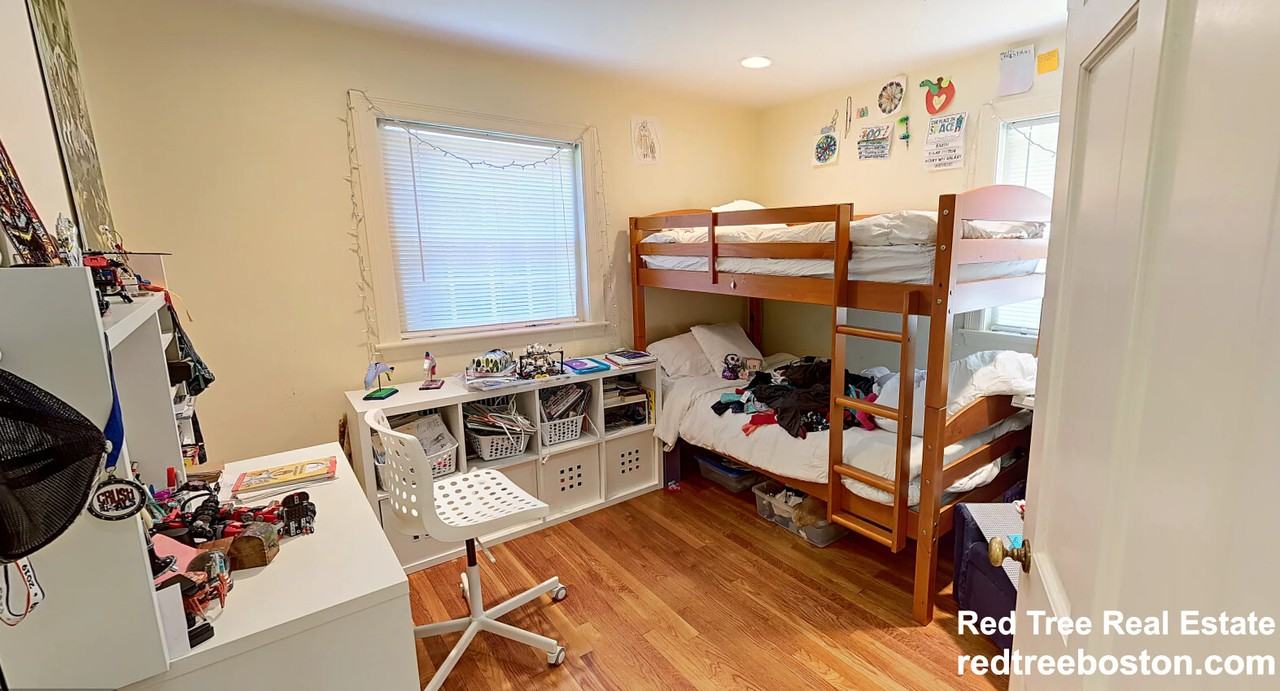 67 Wyman St #2 - Photo 5 of 19