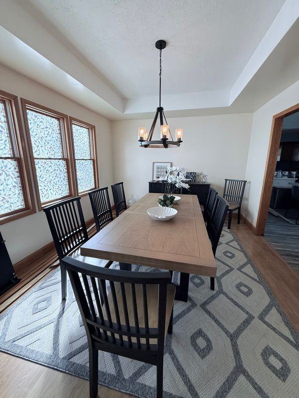 5539 South St - Photo 2 of 34