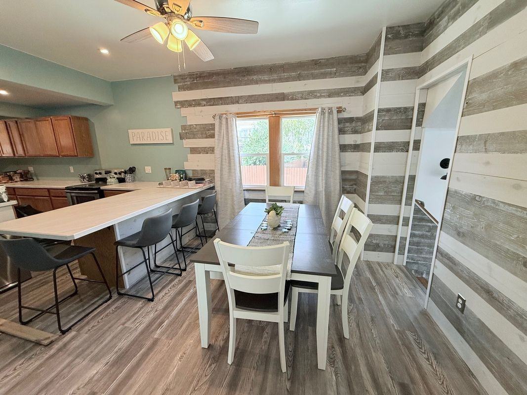 5539 South St - Photo 4 of 34