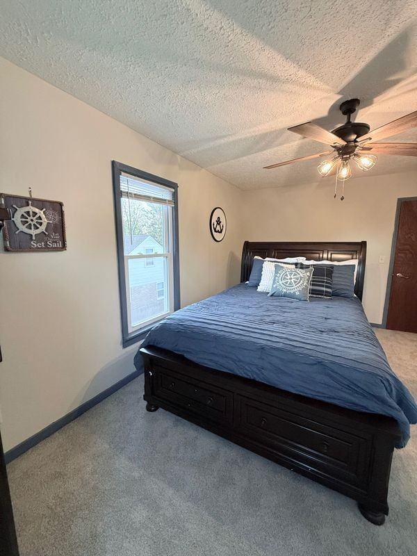 5539 South St - Photo 7 of 34