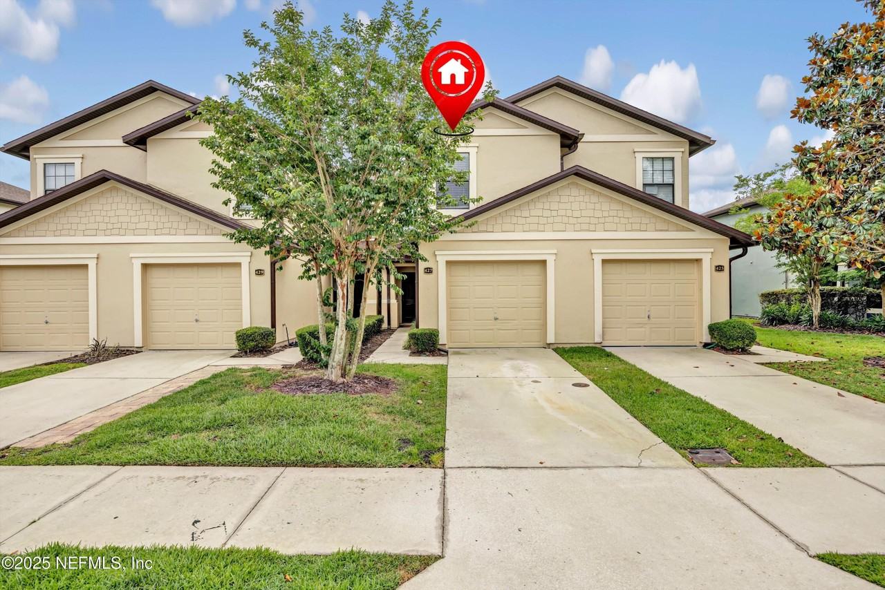 427 Cabernet Pl - Photo 2 of 15