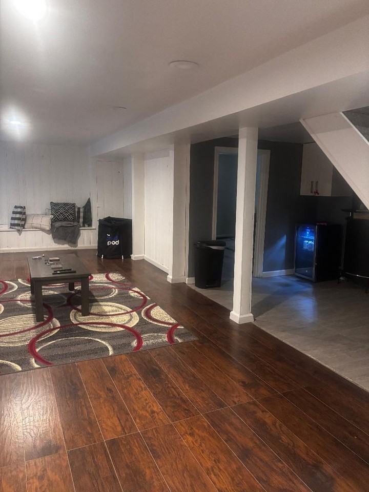 15 Dongan Ave - Photo 2 of 9