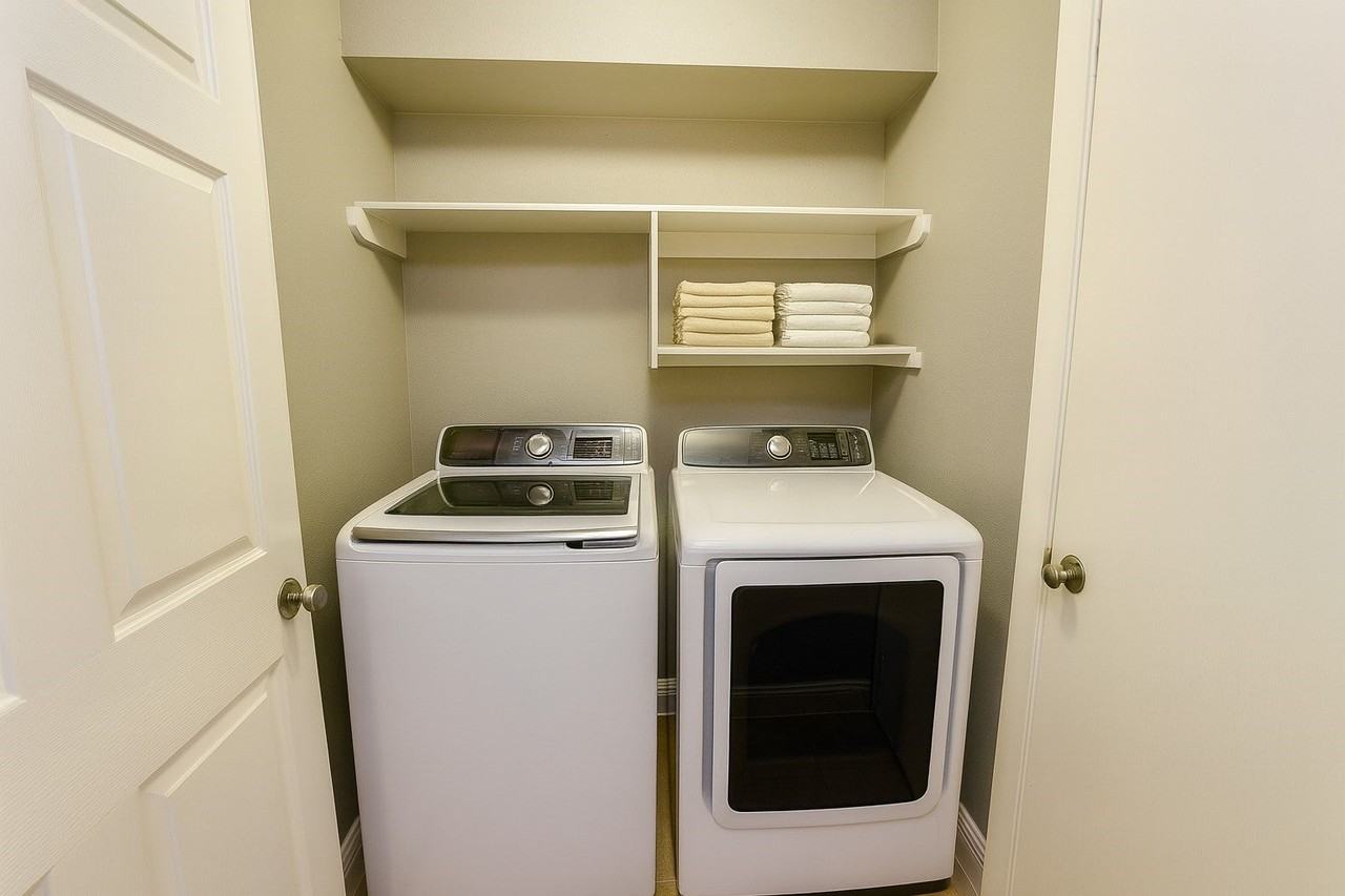 1110 Cambrian Park Ct - Photo 4 of 38