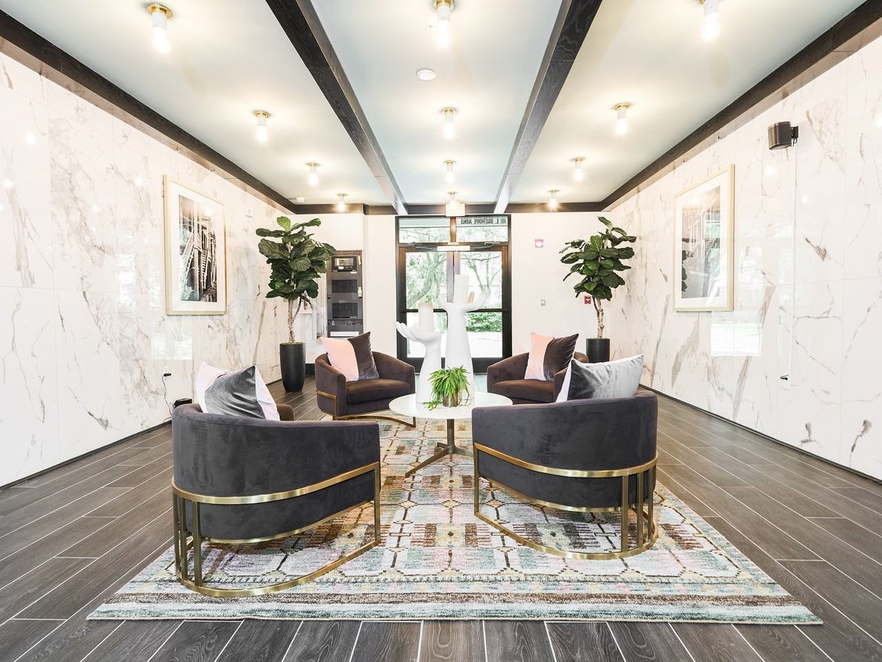 Capital Collective Luxury Apartments - Photo 5 of 45