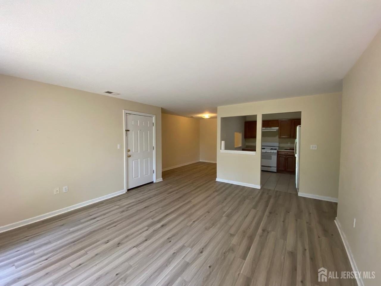 50 Fisher Dr - Photo 6 of 21