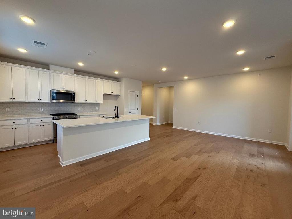 1 Culvert Dr ##408 - Photo 2 of 7