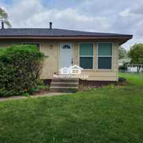 334 30th Ave N - Photo 1 of 1