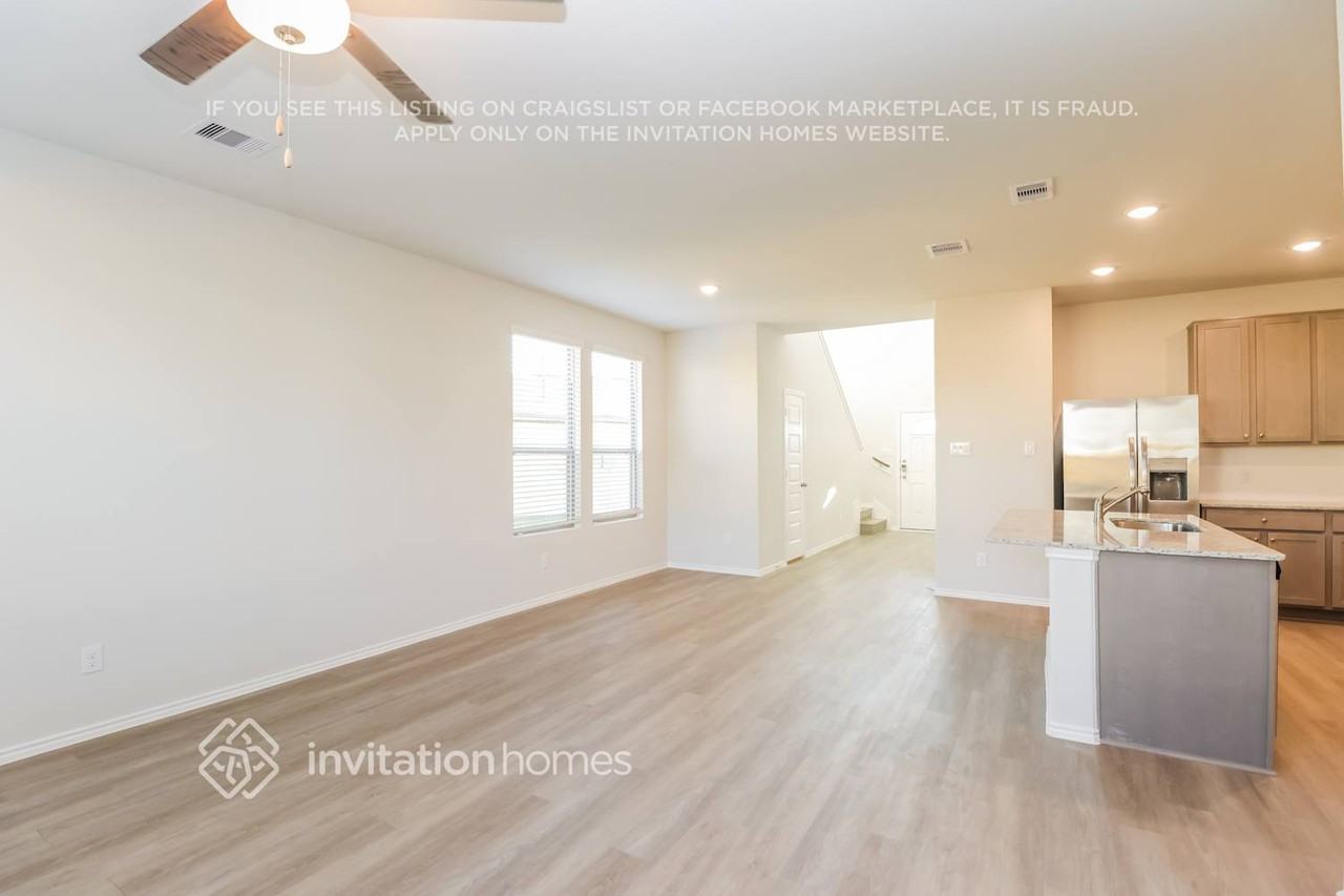 24743 Linaria Dr - Photo 5 of 27