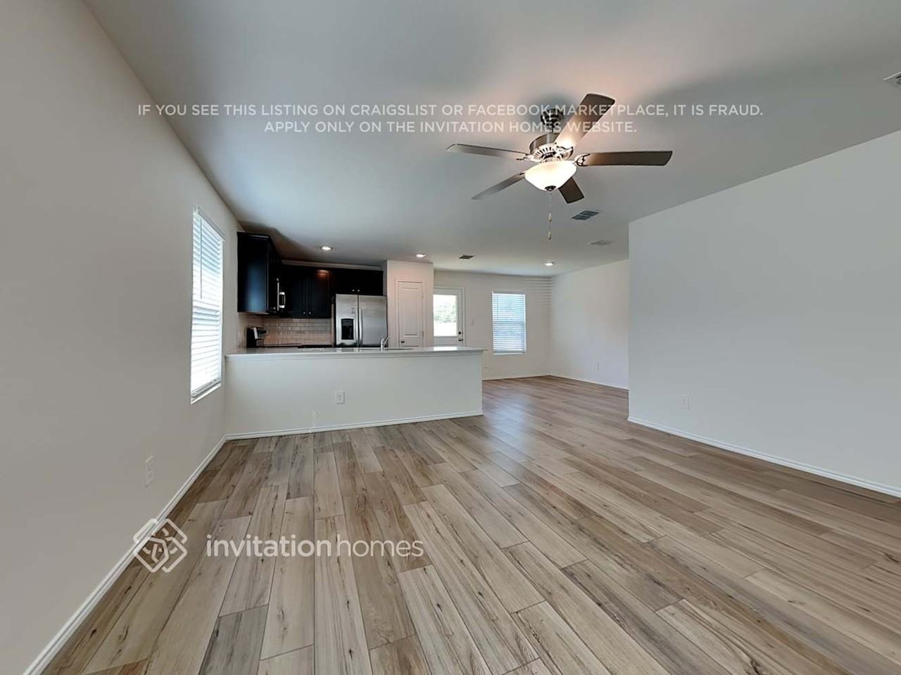 10551 Sewell Cir - Photo 3 of 18