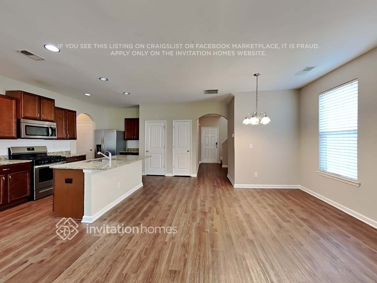 1833 Crandon Ct - Photo 7 of 21