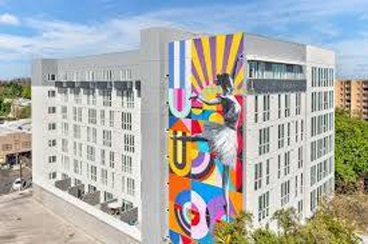 1026 17th St #814 - Photo 5 of 5