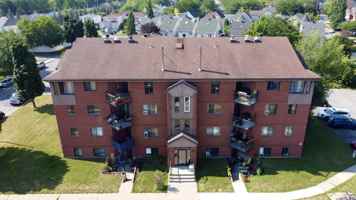 featured image of 43 Place Mercier