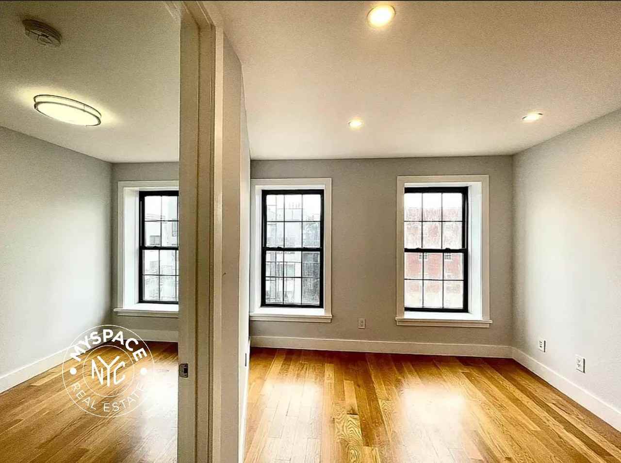 11A Spencer Pl #4 - Photo 5 of 15