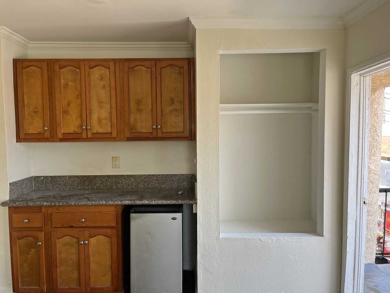 1902 Pacific Avenue #5 - Photo 6 of 16